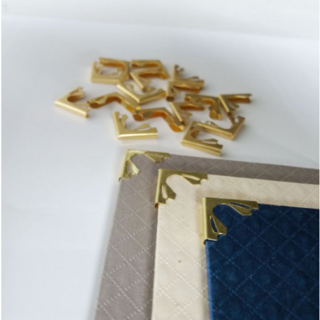 Siku Buku Yasin (Pelindung Sudut Yasin)