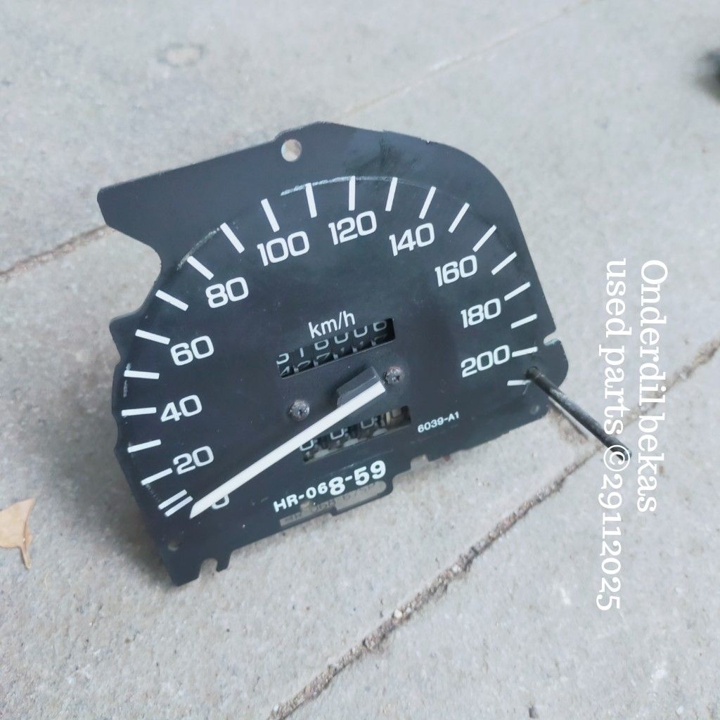 part speedometer Honda Civic LX 1988