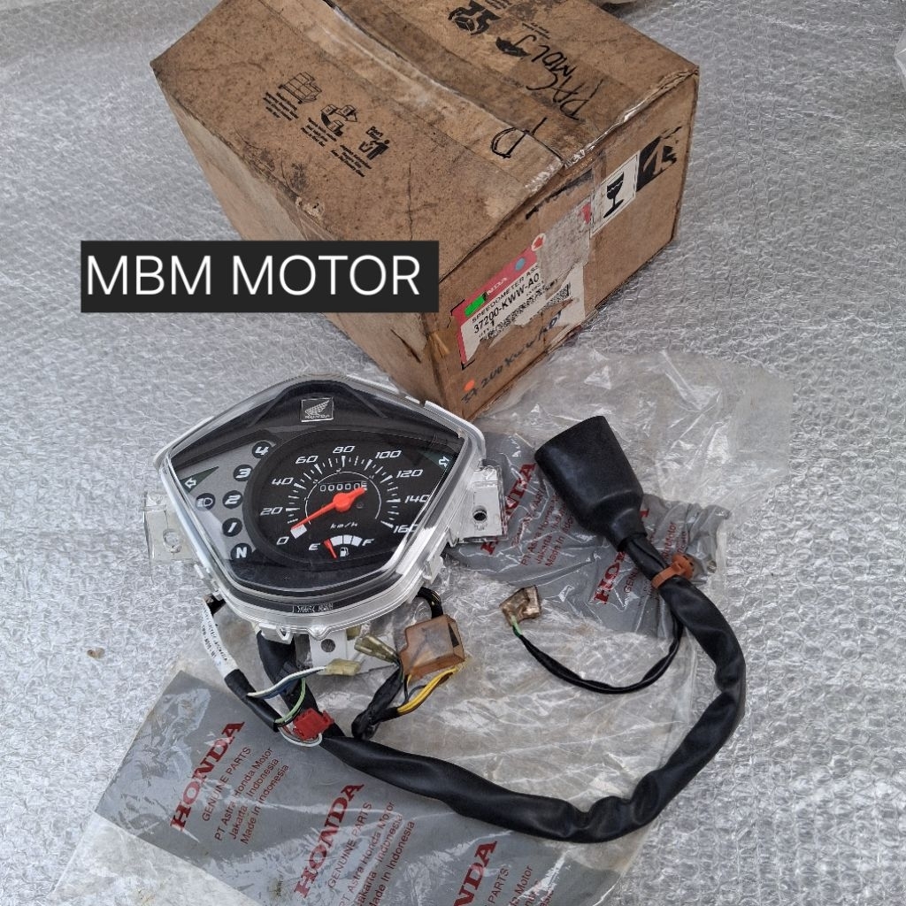 SPEEDOMETER SPEDOMETER SPIDOMETER HONDA REVO 110 ABS ABSOLUT DX CW ORI AHM 37200-KWW A01 ODOMETER SP