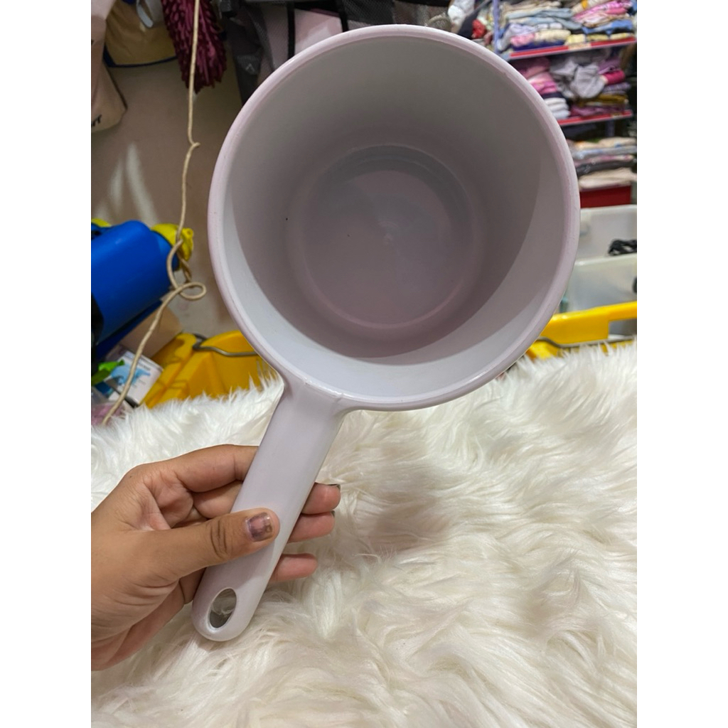 PL gayung warna abu abu asvita PJ 12cm L 15cm