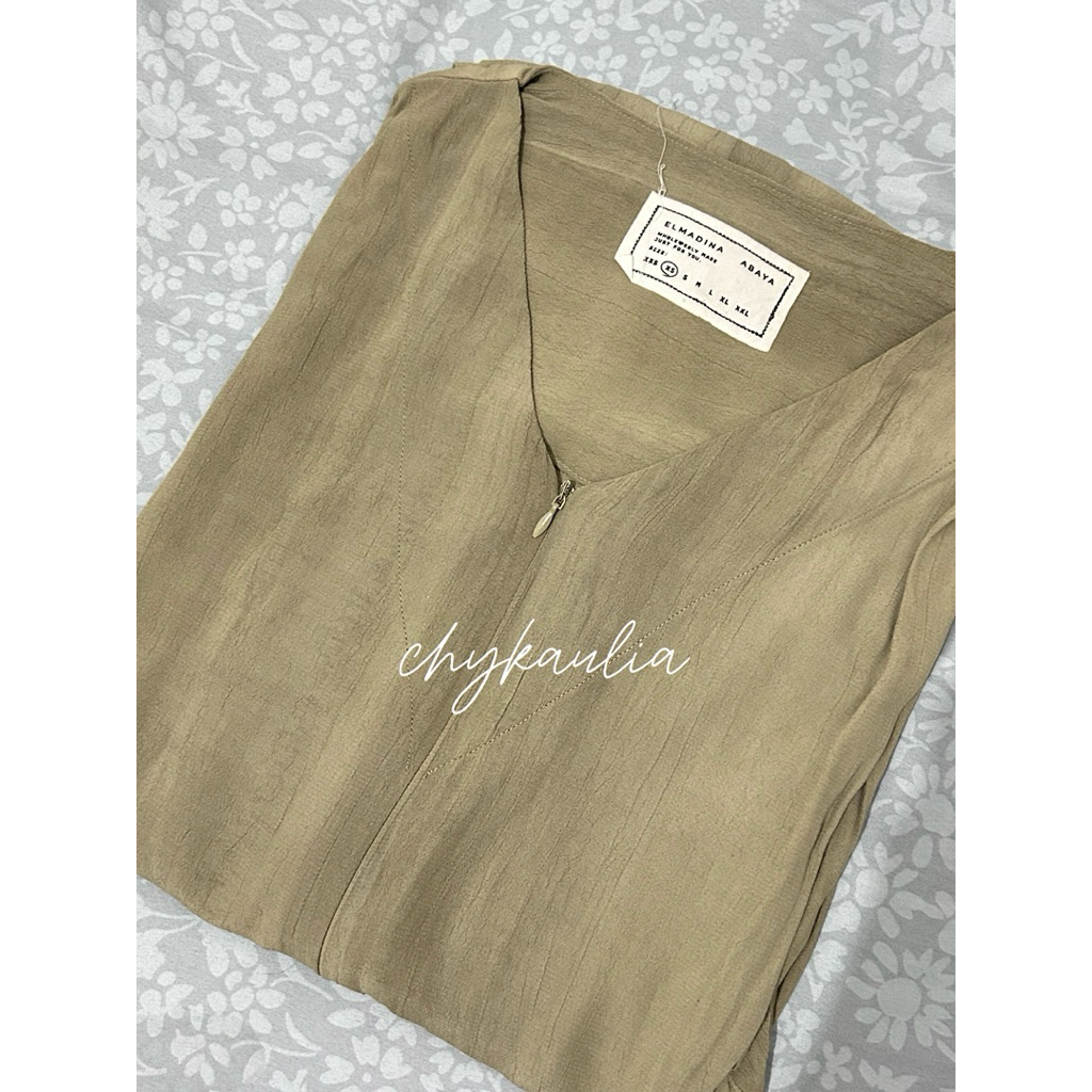 Preloved Timeless Abaya Olive by Elmadina