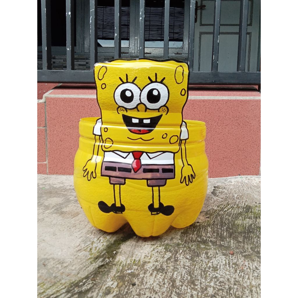 pot galon karakter SpongeBob pot bunga galon lemineral 15liter, pot galon, kerajinan tangan, daur ul