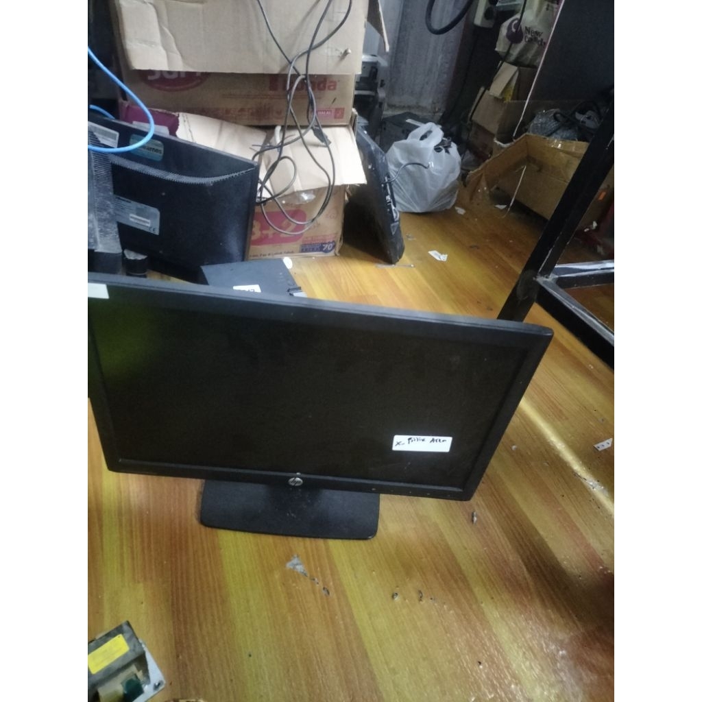 monitor pc 19 inch merk hp
