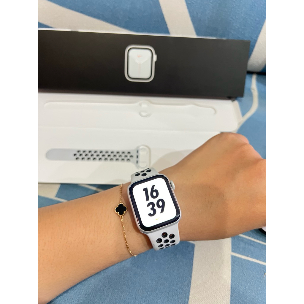Apple Watch SE 40mm Nike Second Like New | Ex Inter