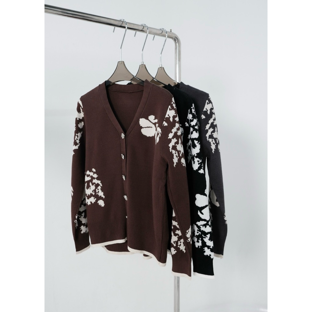 Botse Wear | Floral Rose Knit Cardigan V Neck Soft Knitwear Rajut Motif