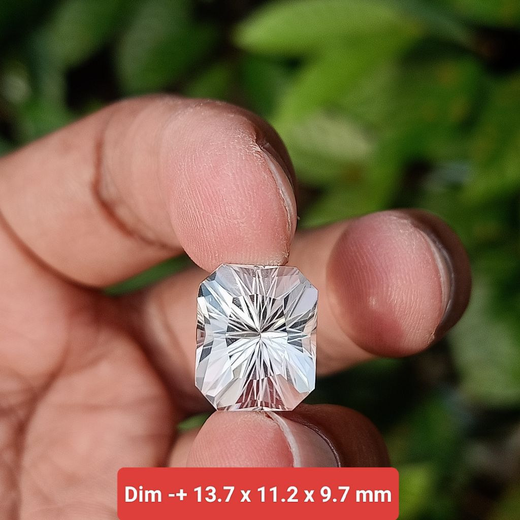 NATURAL BATU KECUBUNG AIR KALIMANTAN ( FULL CUTTING )