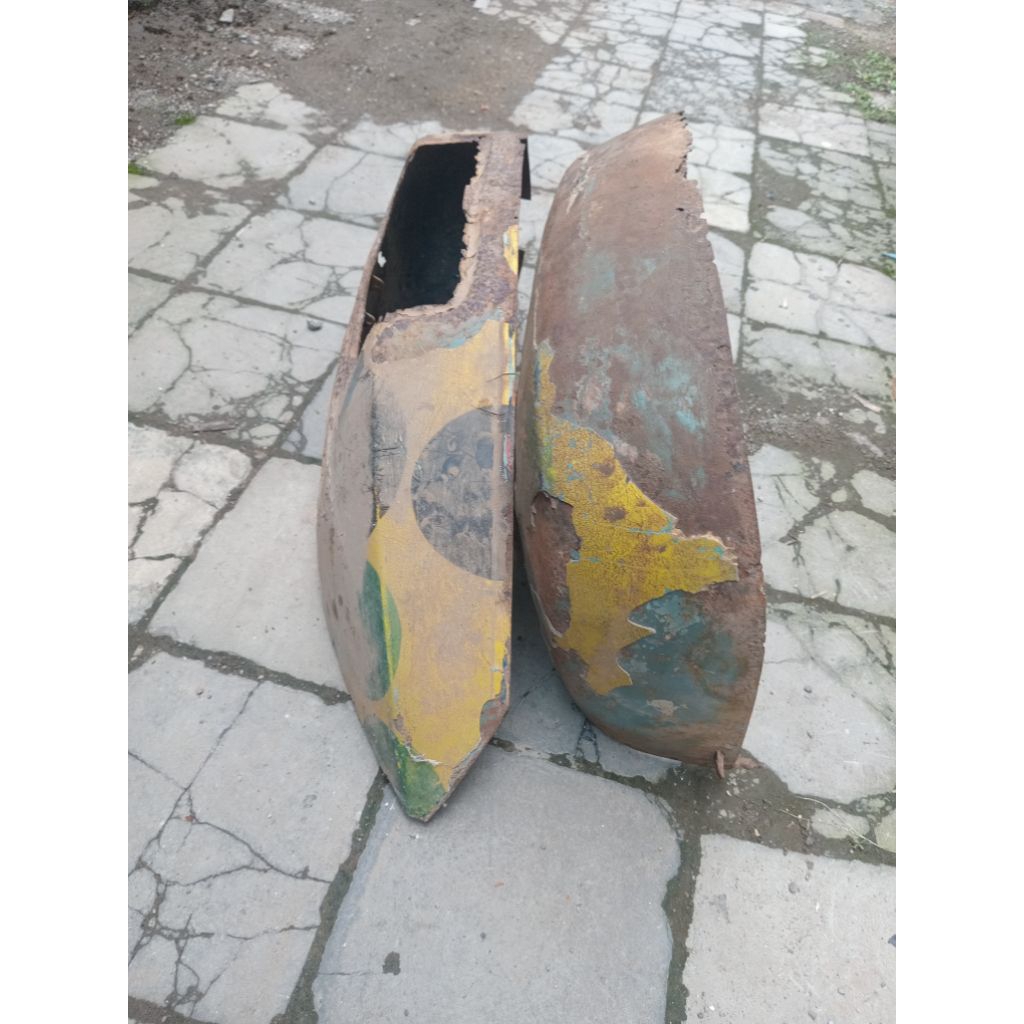 tepong vespa super kanan kiri bahan