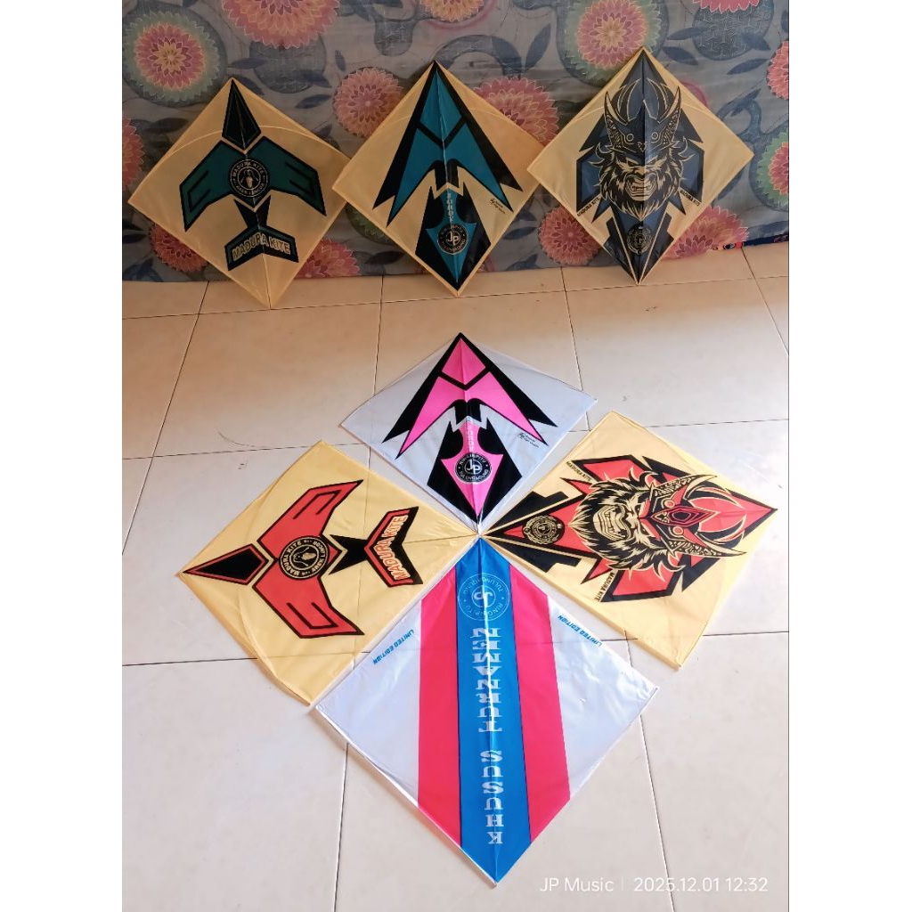 Layangan sukoi super Turnamen "FULL PETUNG" dobel lilitan