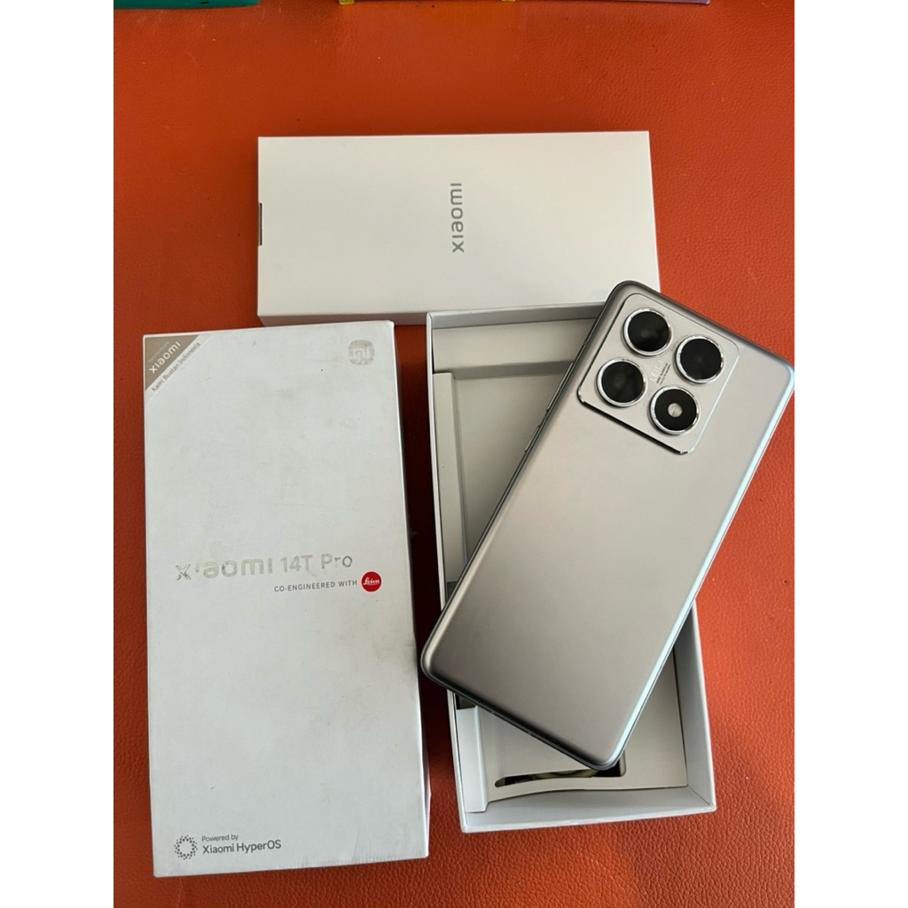 mi 14t pro 12/512 second