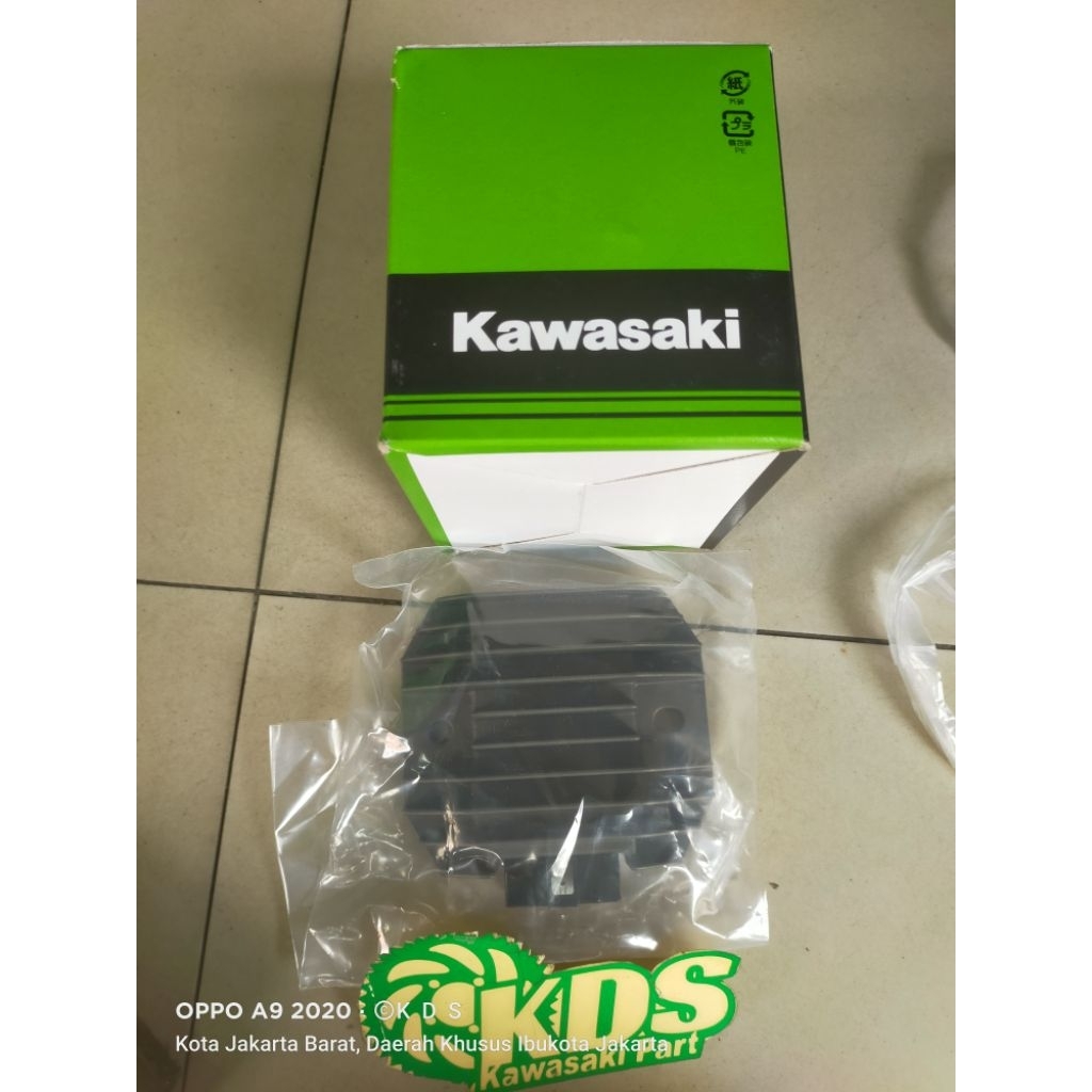 REGULATOR VOLTAGE / KIPROK MOTOR KAWASAKI TRAIL KLX 250 CC -21066-0027