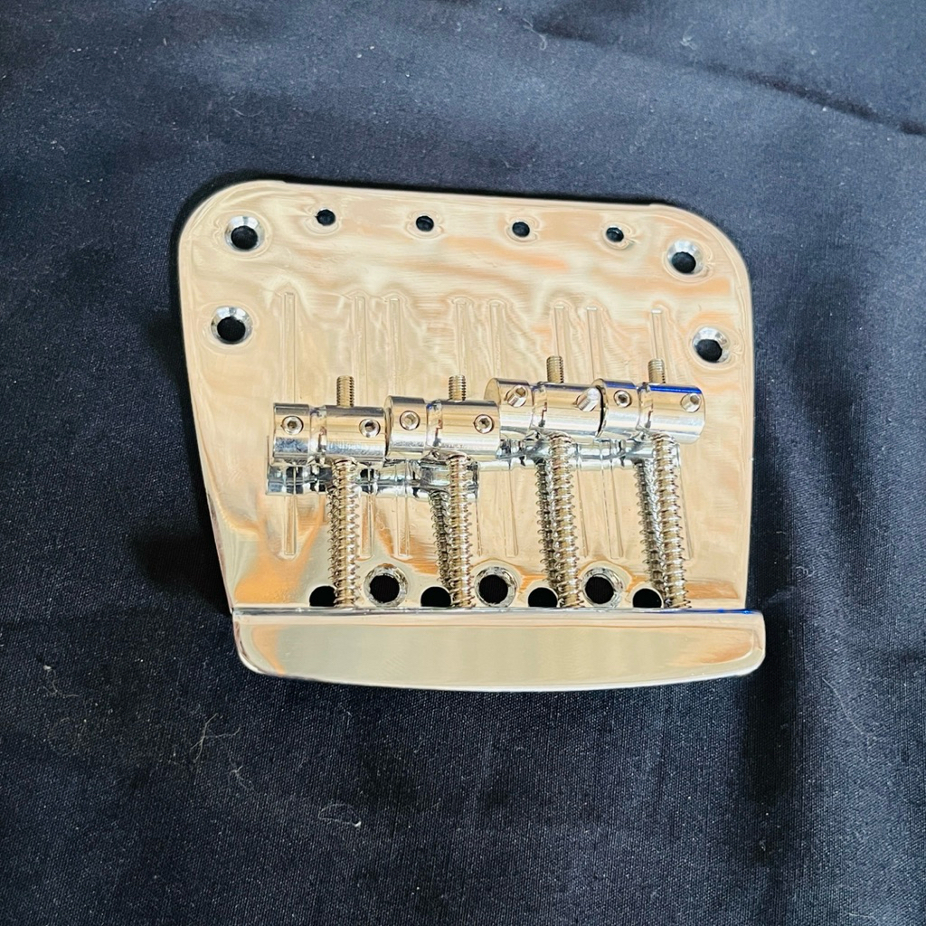 bridge bass fender mustang 4string original