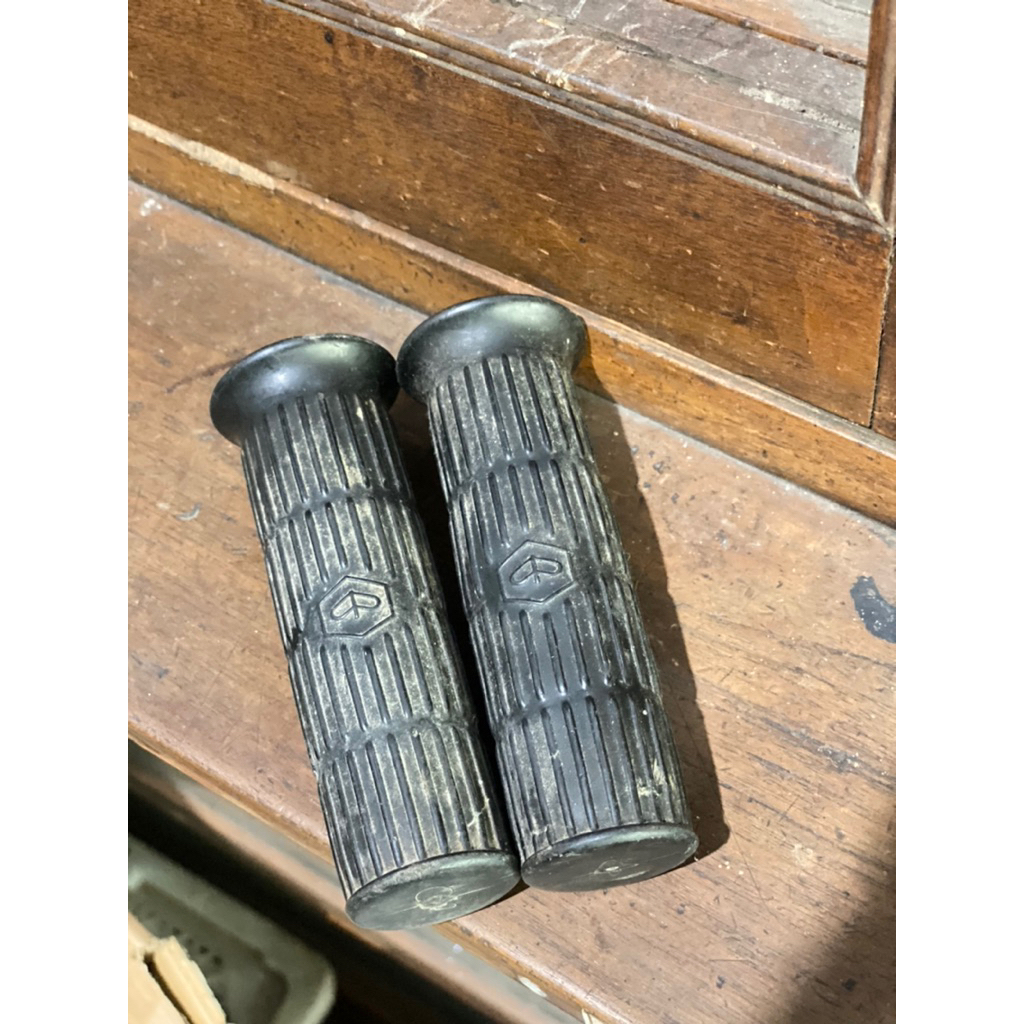 Handgrip vespa sprint super px original mulus