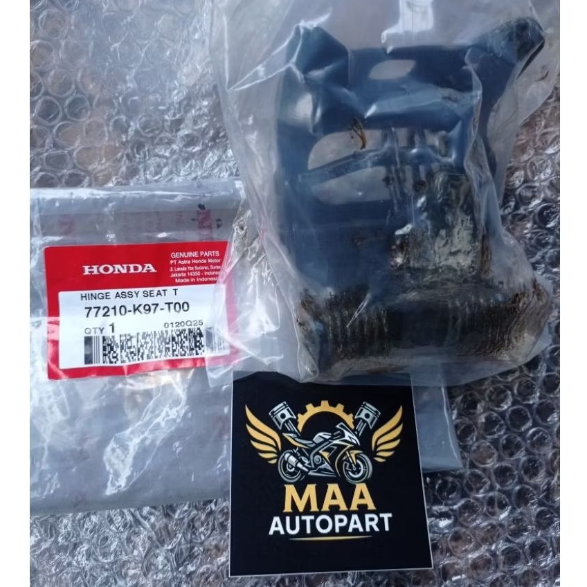 Hinge Assy Seat Set Engsel Jok Sadel PCX 150 Lokal K97 ADV 150 PCX 160 K1Z 2021 77210K97T00 Asli