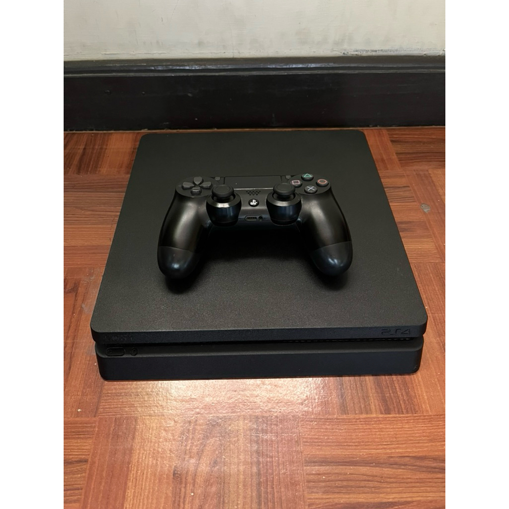 ps 4 slim hen 1tb