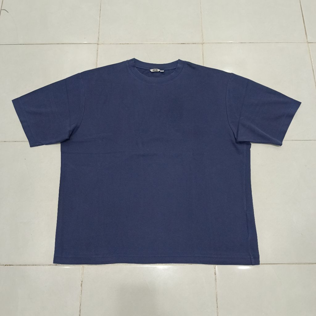 kaos T-shirt cotton Uniqlo U airism biru navy big size XXL oversized original murah
