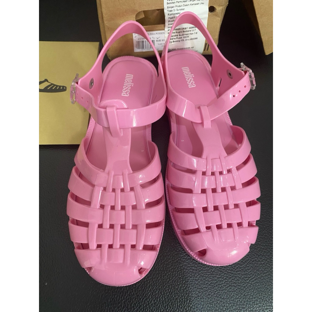 Melissa possession  AD