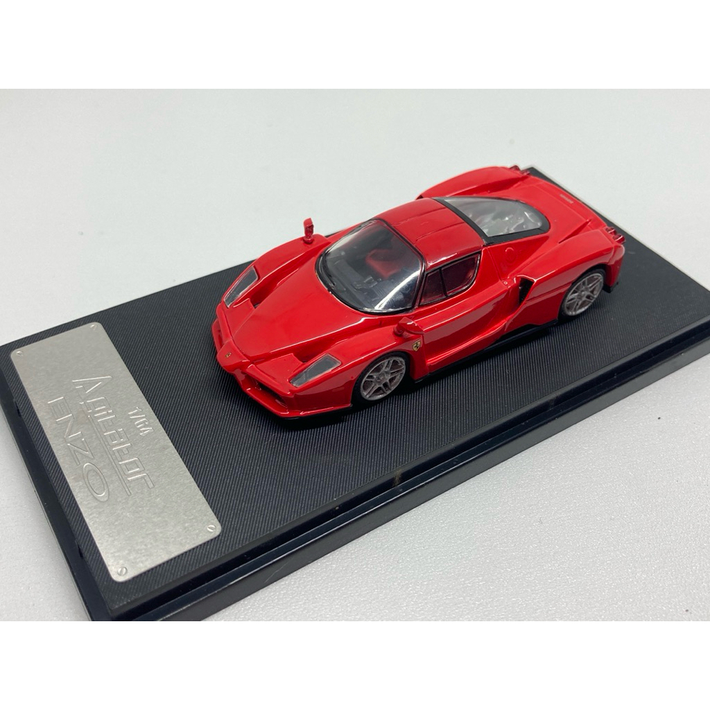 Agitator 1/64 Ferrari Enzo
