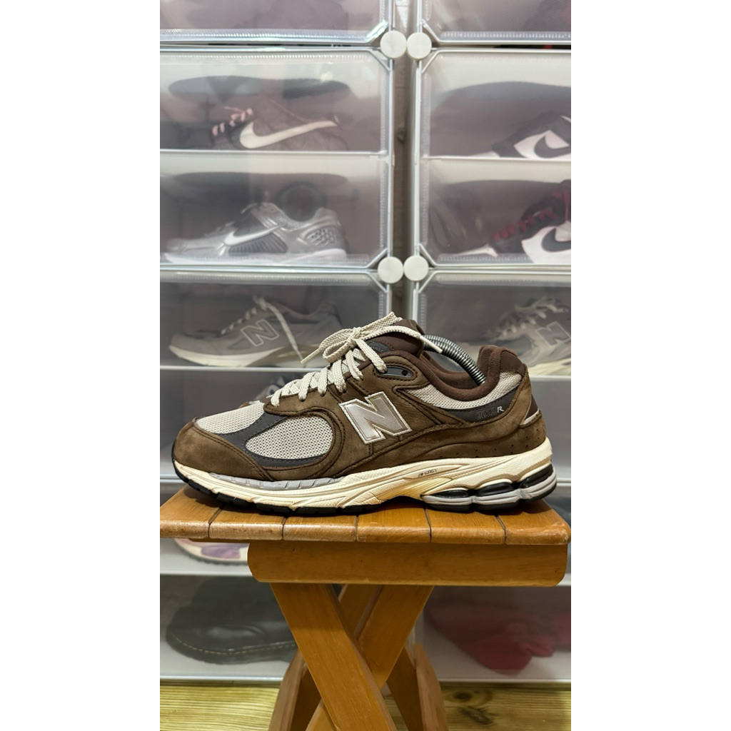 New Balance 2002r Moonbeam Brown