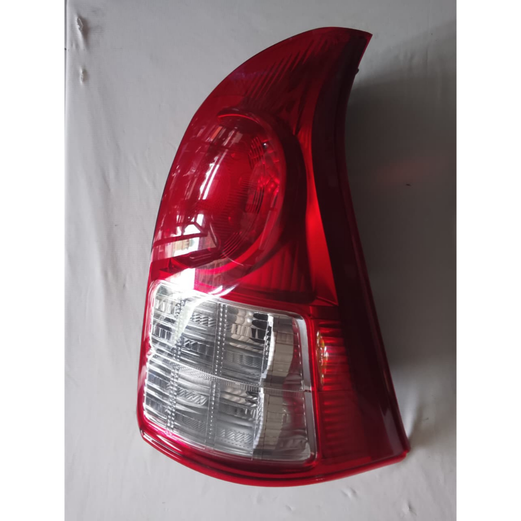 STOPLAMP TOYOTA AVANZA 2012