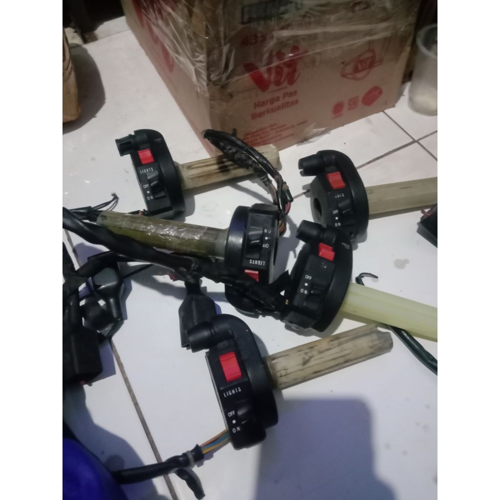 holder kanan ninja r/rr old oribinal