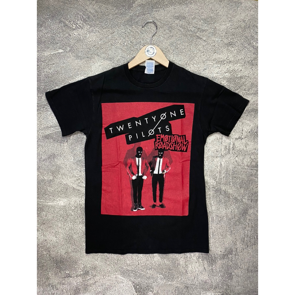 kaos band twenty one pilots 2017 tour second