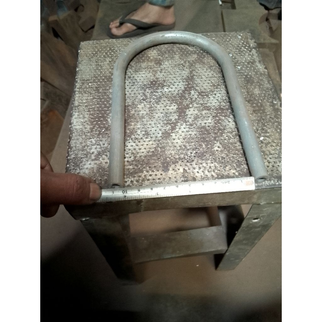 pipa besi 12mm x 7mm