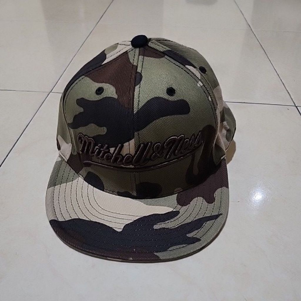 preloved topi mitchell&ness