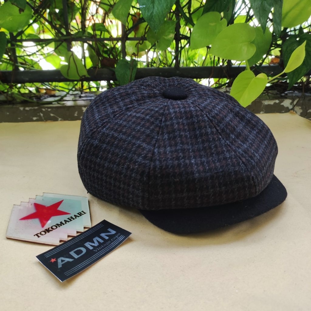 Topi newsboy / baker hat / topi peaky blinders / topi jamur / topi sutradara
