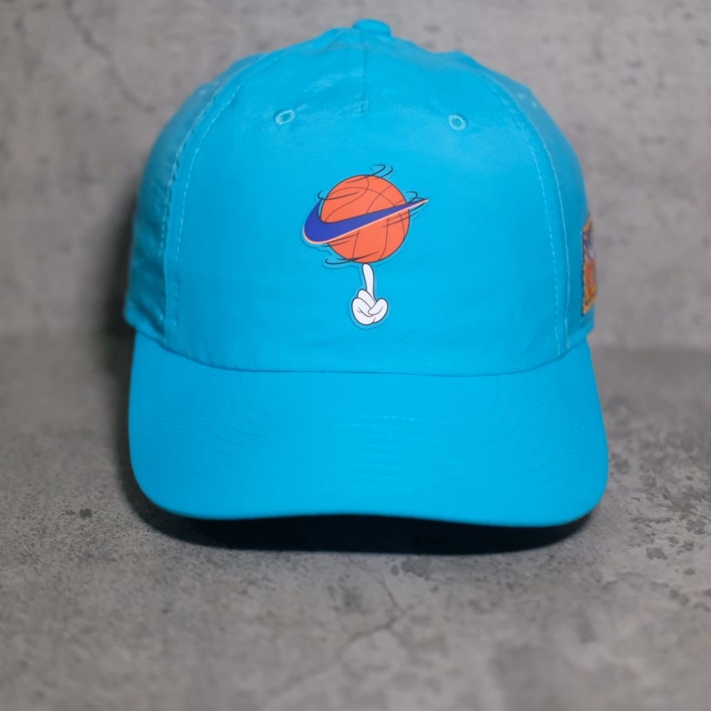 Topi sport casual NIKE TUNE SEQUAD ORIGINAL