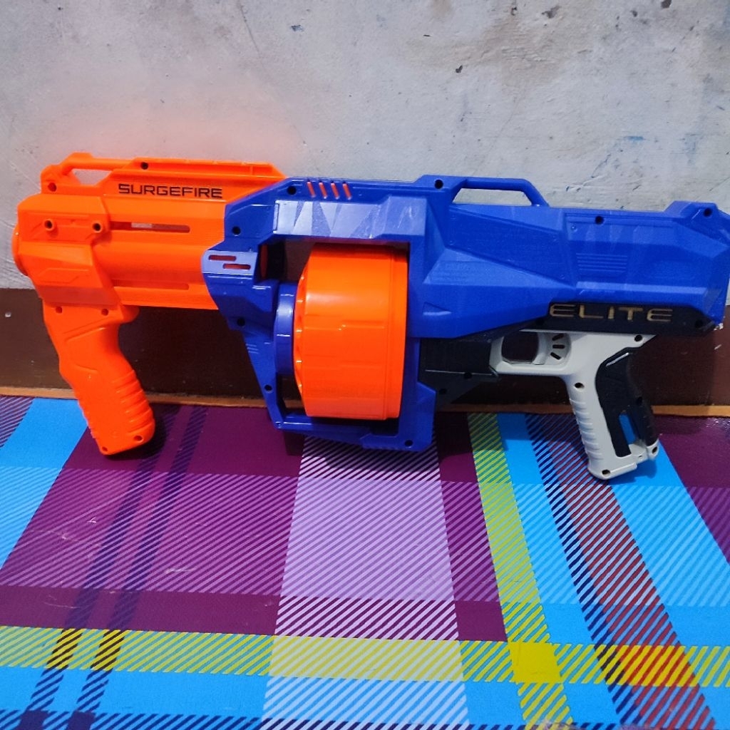 Nerf SURGEFIRE. kondisi normal masih kenceng