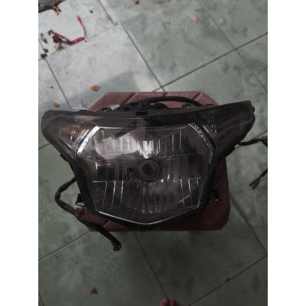 headlamp cbr250r cbu thailand original.lampu depan