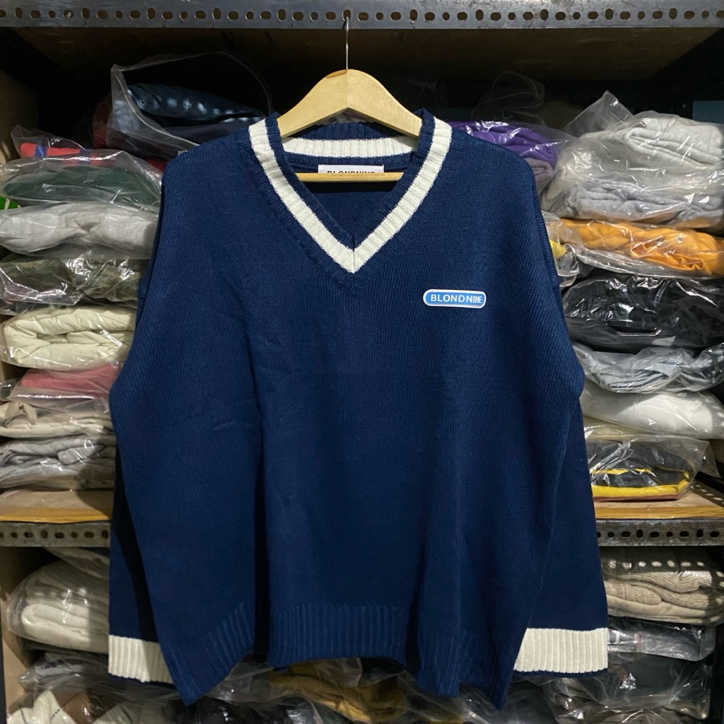 Blondnine Oversized V Knit Biru Size L 64x69