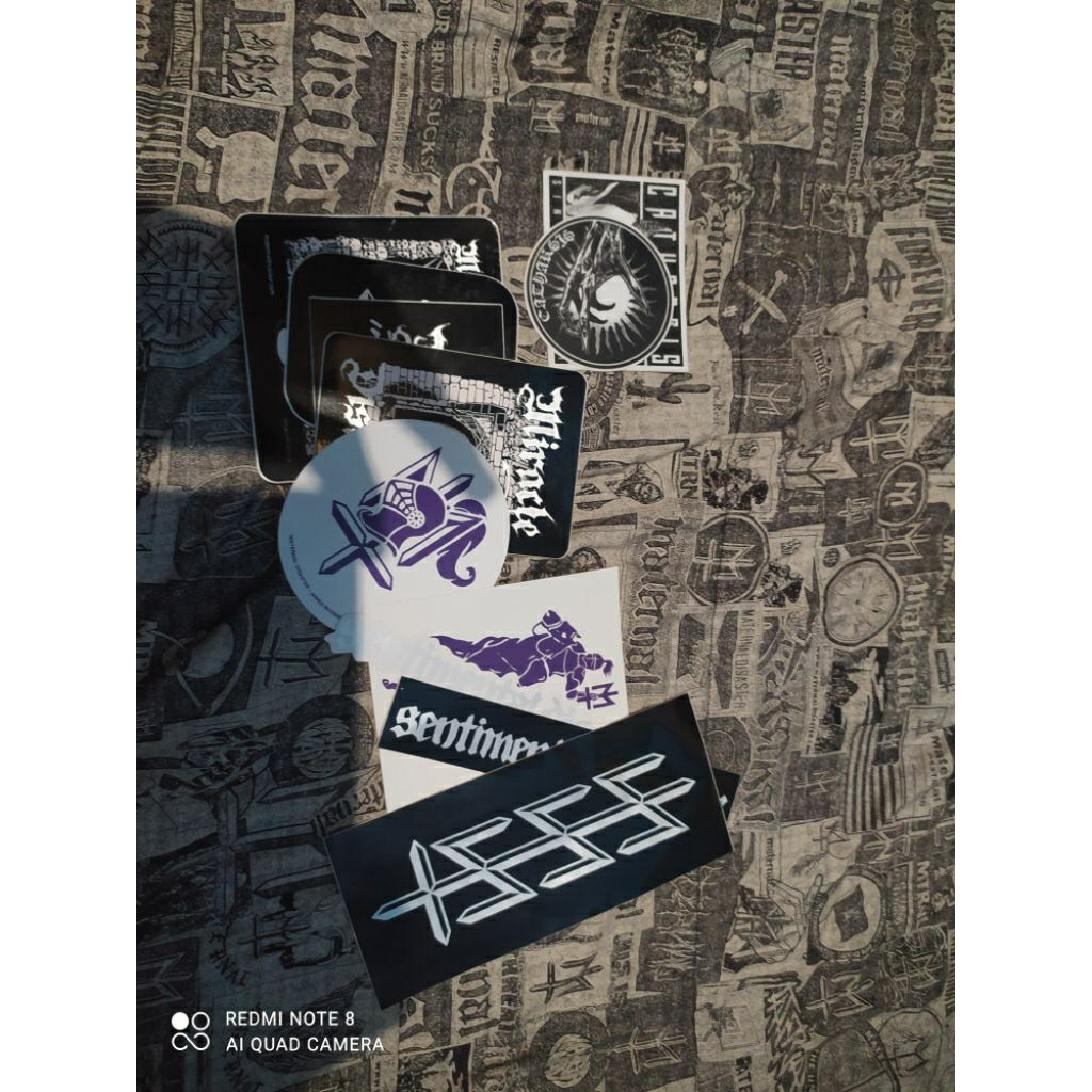 Stiker maternal kolaborasi x James Boogie ,Ssst ,miracle ,