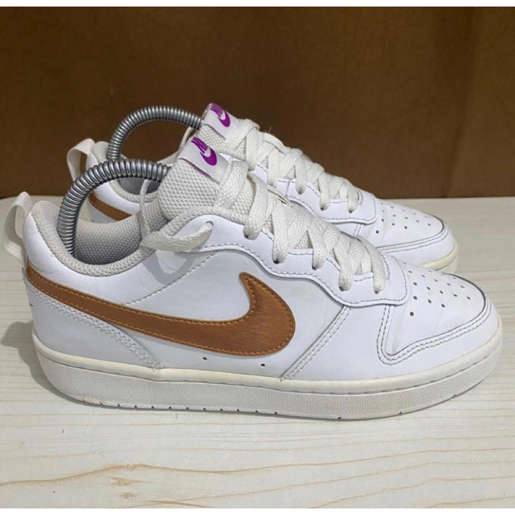 Sepatu second/preloved Nike Court Borough Low 2 SE White Metallic Copper Size 37.5 Original