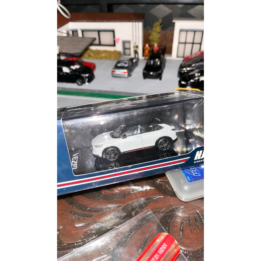 Hobby Japan Hrv Vezel Unsealed skala 64