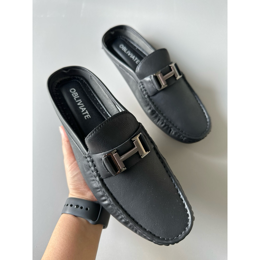Sepatu Pantopel Dewasa Laki-laki Obliviate