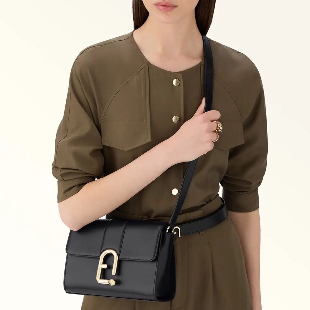 (NEW) Furla Urban Small Crossbody Bag Black