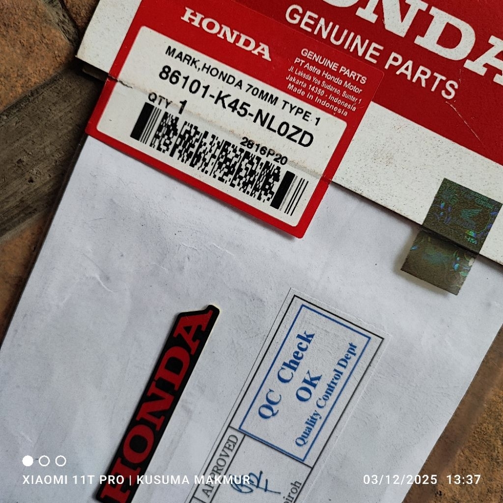 Stiker mark type 1 HONDA 70mm honda CBR 150R. 86101-K45-NL0ZD