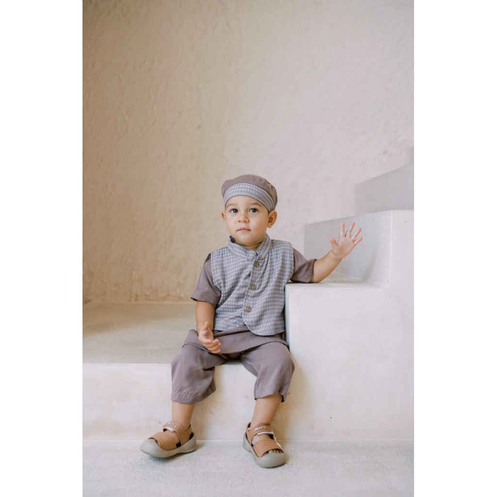 Dialogue Baby Apparel - Raya Collection - Setelan Koko Bayi Yunus Set Peci - Baju Muslim Anak