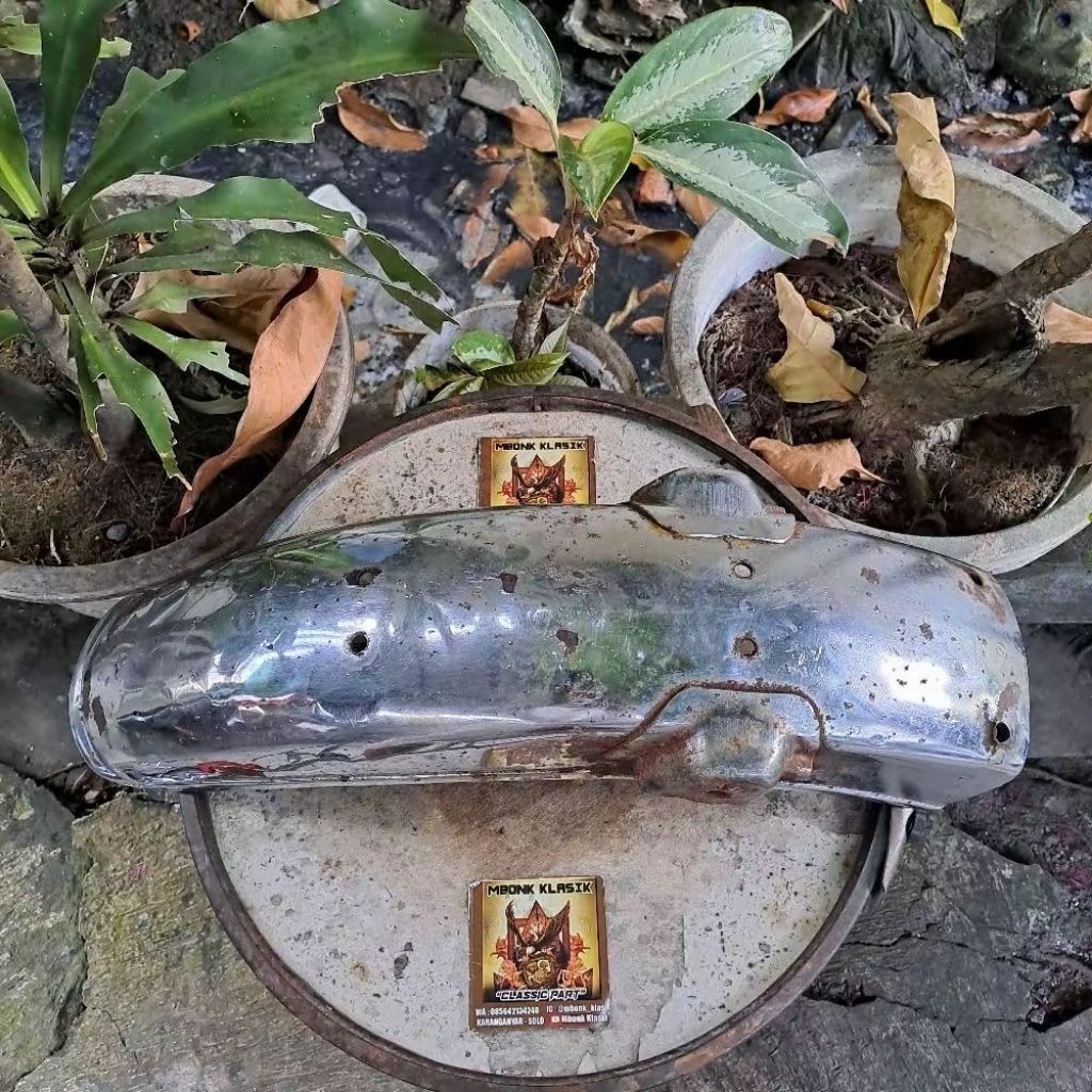 spakbor belakang binter kz200 platina gto mach 2 kh100 kh110 ORIGINAL spakbor belakang kawasaki bint