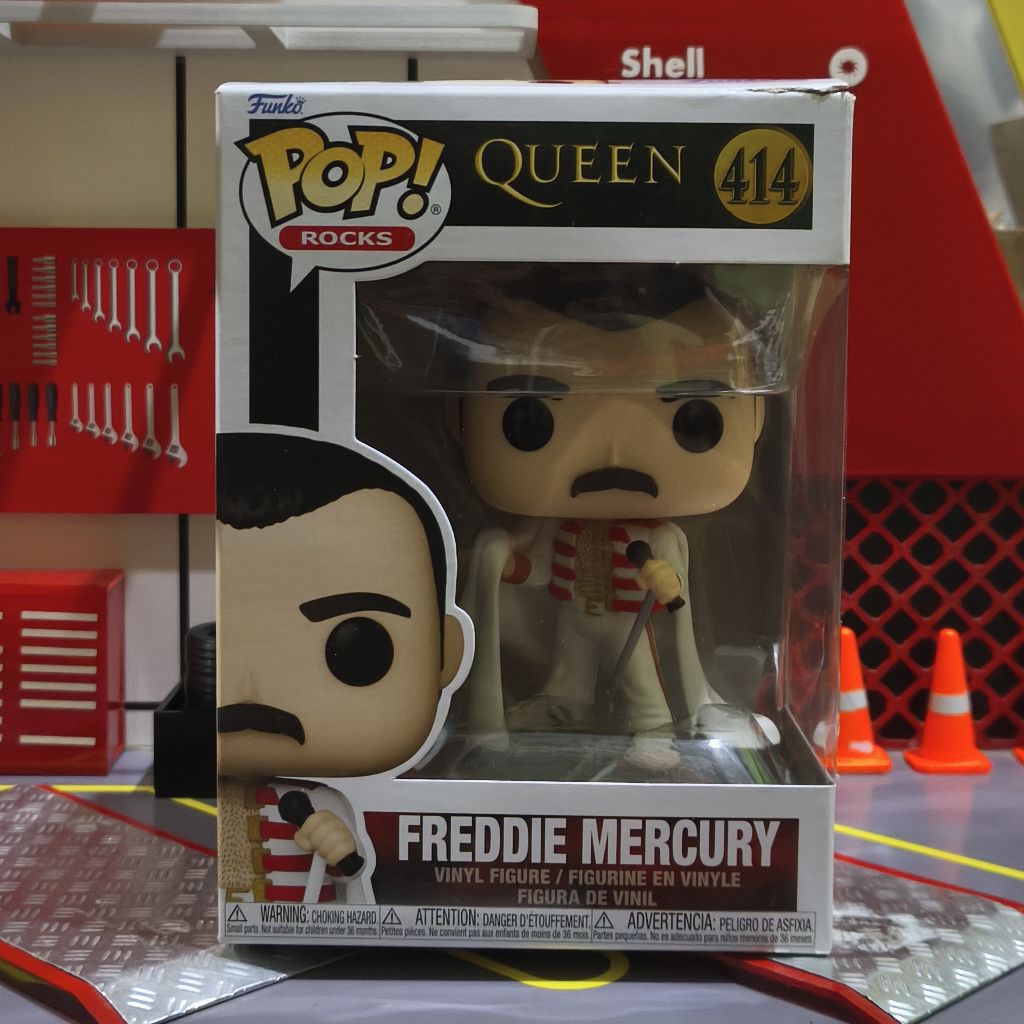 Mainan Figure Funko Pop Rocks Queen Freddie Mercury Original