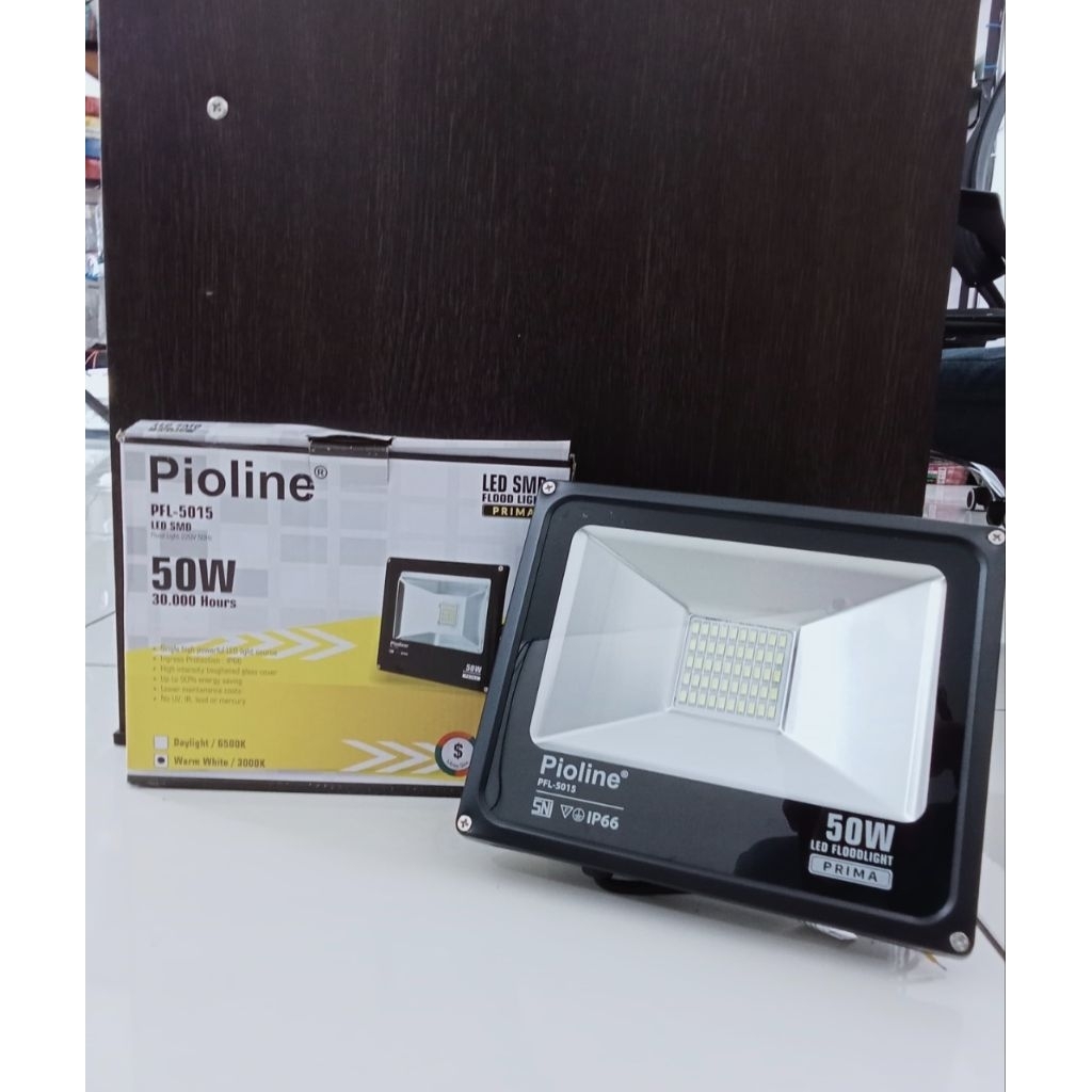 Pioline Lampu Sorot 50W
