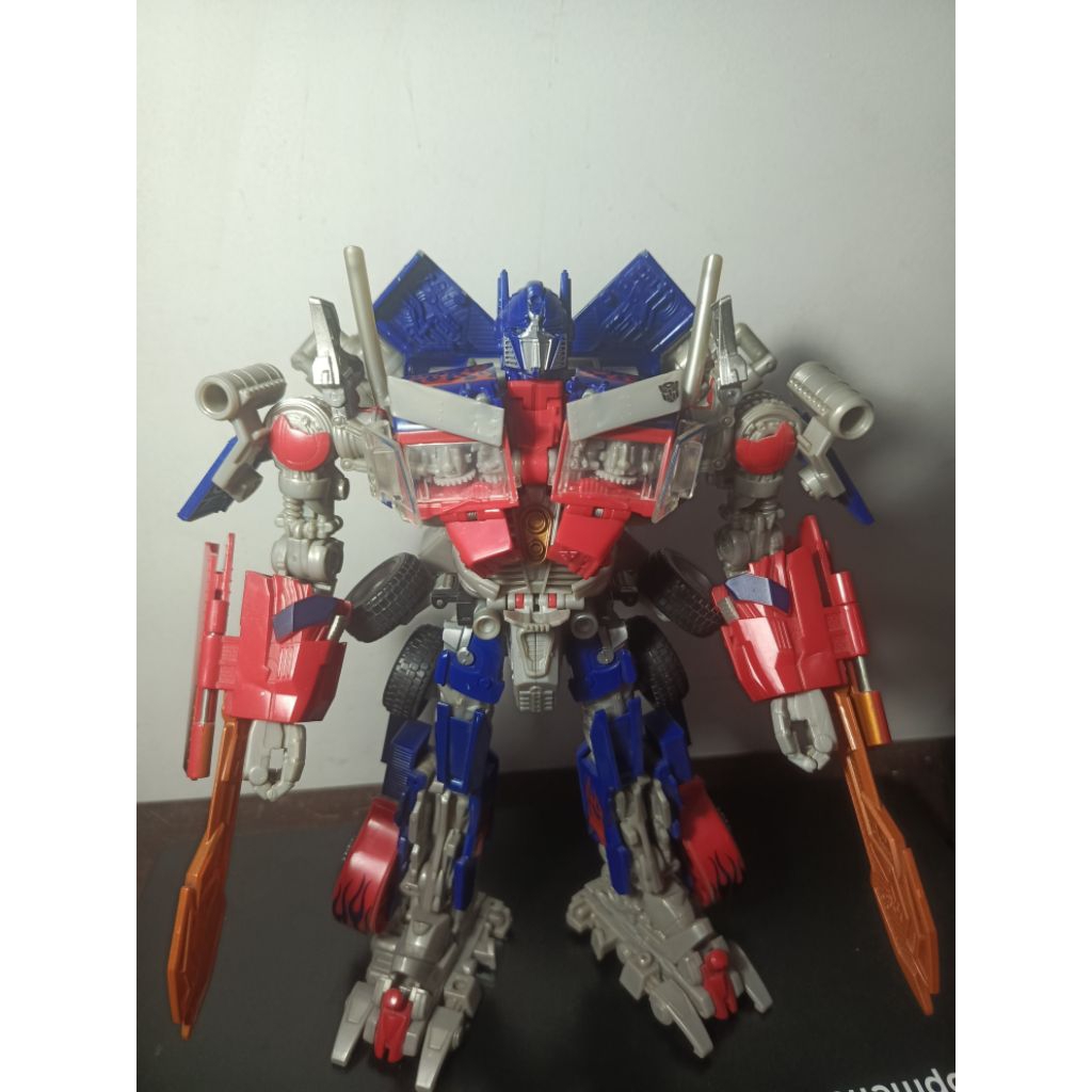 Hasbro Optimus Prime Leader Class ROTF