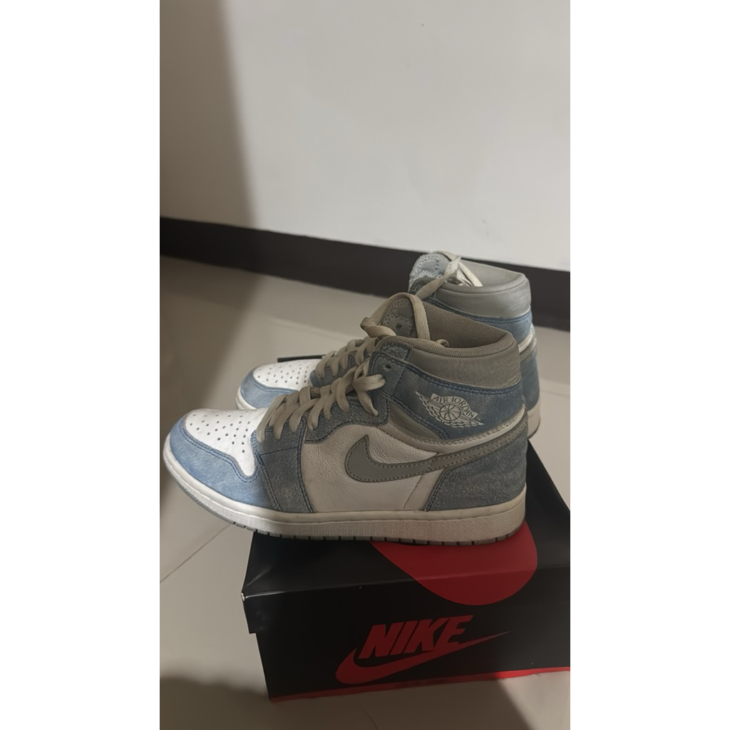 Air Jordan 1 Retro High