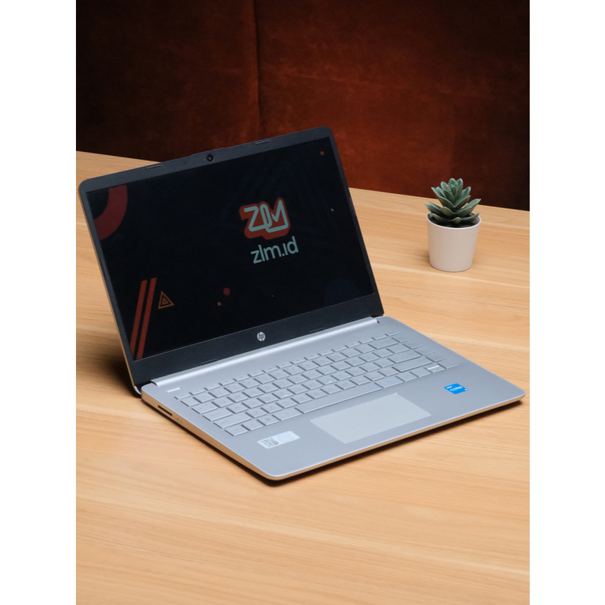 LAPTOP HP 14S DQ5115TU INTEL Core I3 1215U UHD Graphics 512GB 8GB Second
