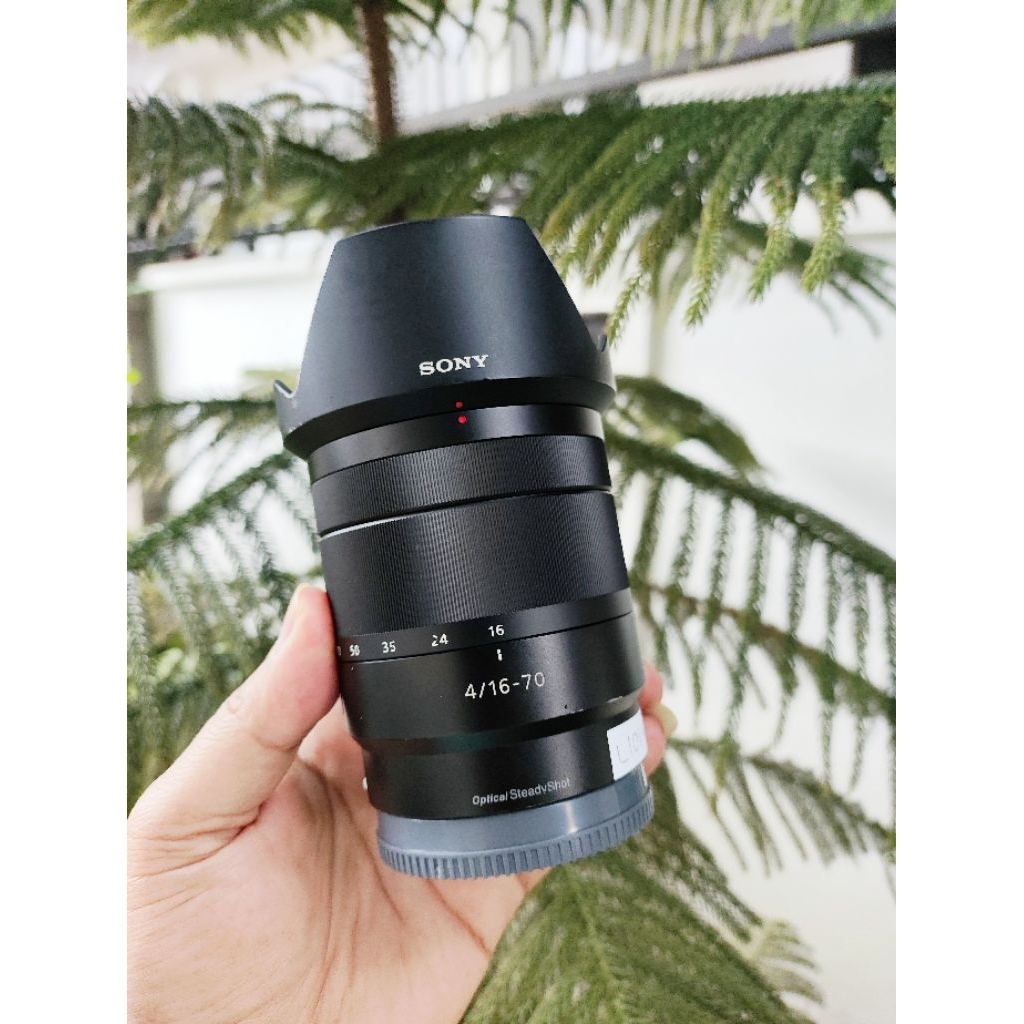 LENSA ZEISS E 16-70MM F4 OSS - LENSA SONY E16-70MM F4 ZEISS