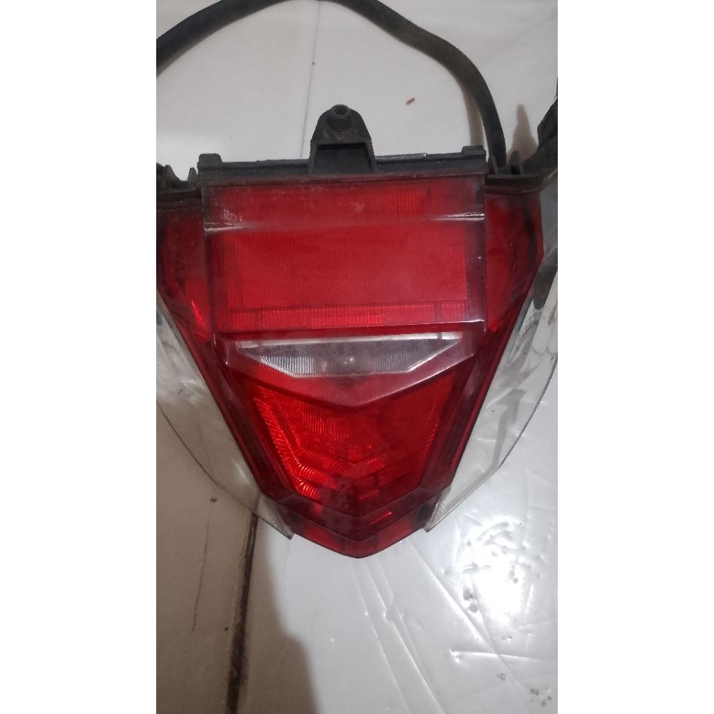 mika lampu belakang ori copotan beat eco 2017