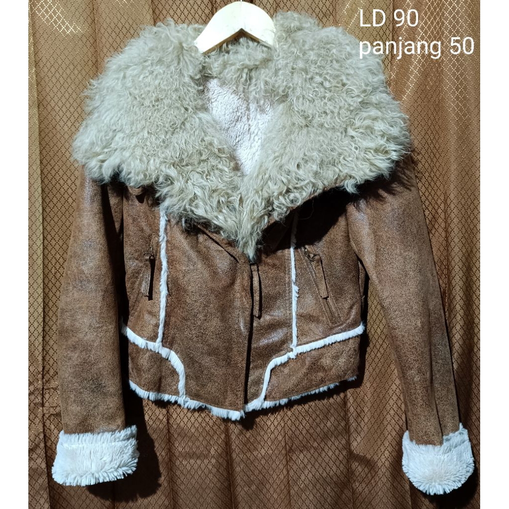 jaket vintage crop kulit jaket vintage kulit aslijaket suede coklat crop jaket winter crop wanita su