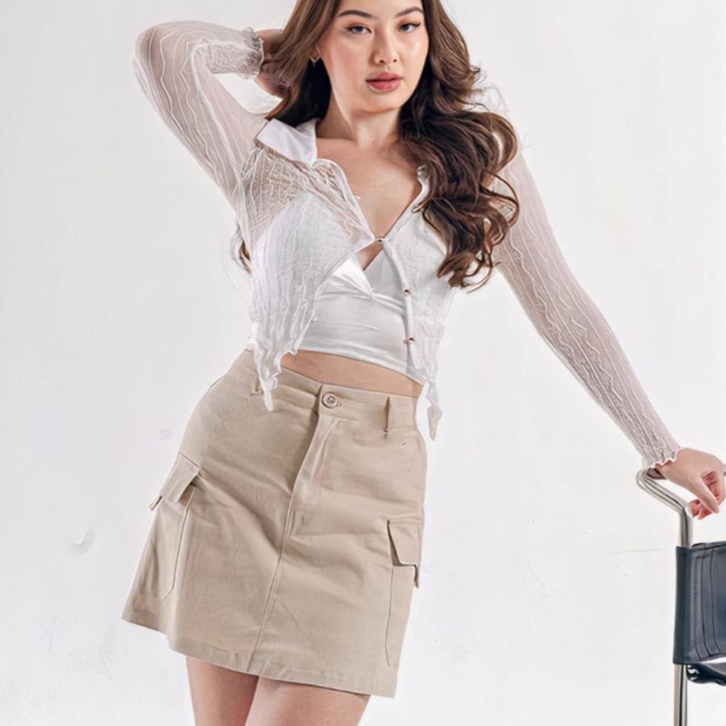 Rok Pendek Kargo Wanita Rok Cargo Skirt Korean Style A Line Polos Hitam Putih