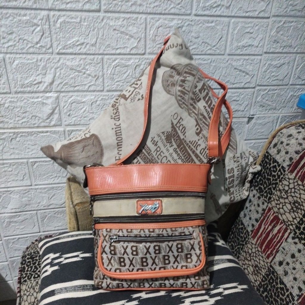 Tas Sling BNX Preloved